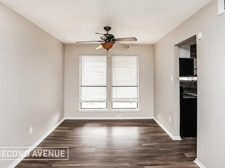 2725 Stillwater Dr — Photo 10