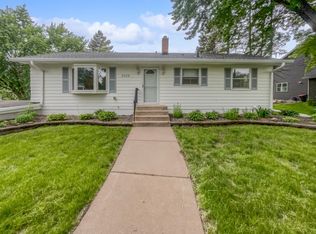 2529 Clarence St, Saint Paul, MN 55109