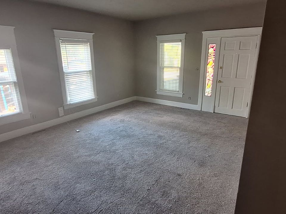 Large front room