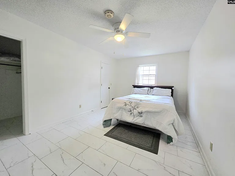 77 Northlake Rd — Photo 39
