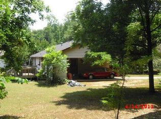 11 Milam Cres, Cartersville, GA 30120