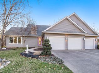 56950 Wild Heather Dr, South Bend, IN 46619