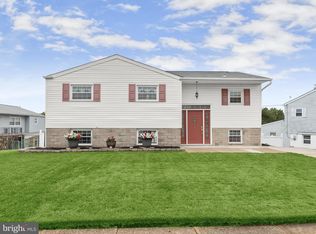 2302 Holyoke Rd, Baltimore, MD 21237