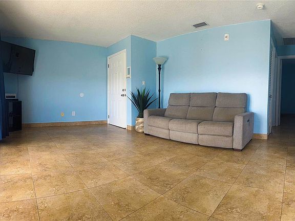 4th image of 4859 Coquina Key Dr SE APT C