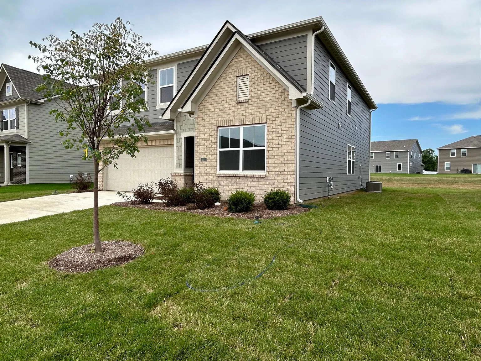 2274 Stonehill Way — Photo 3