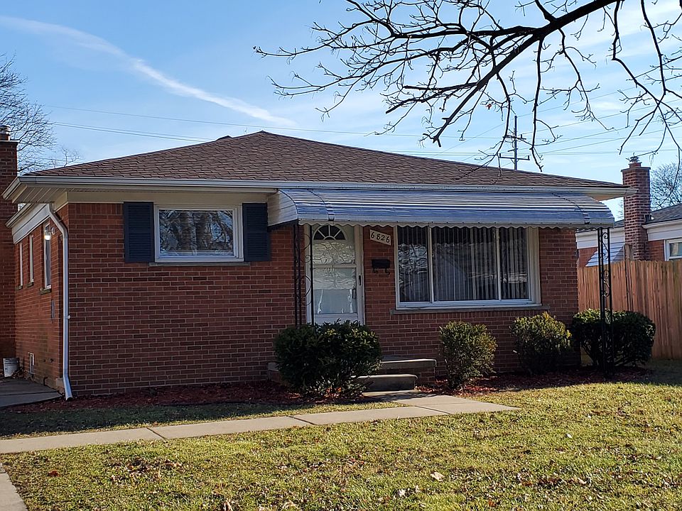 1st image of 6826 Centralia St
