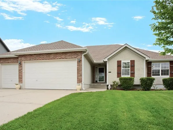 1209 N Old Mill Rd, Independence, MO 64056