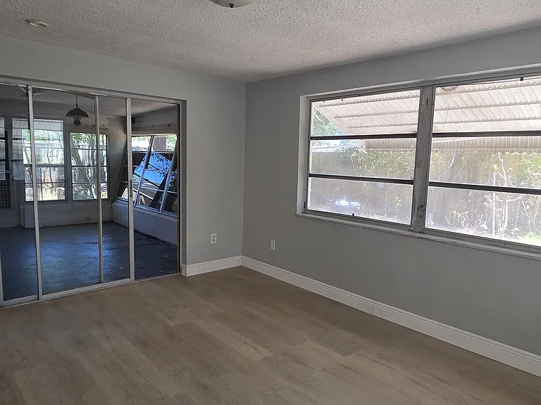 3034 Palamore Dr — Photo 23