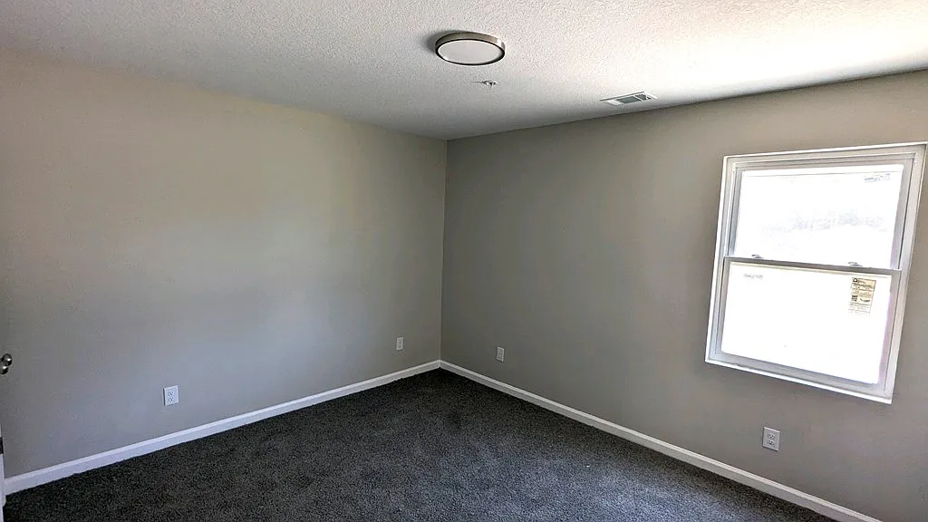 2 bed, 2.0 bath, 962 sqft, $1,550 — Photo 4