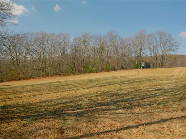 5 Jessup Grove Church Rd #5, Pilot Mountain, NC 27041
