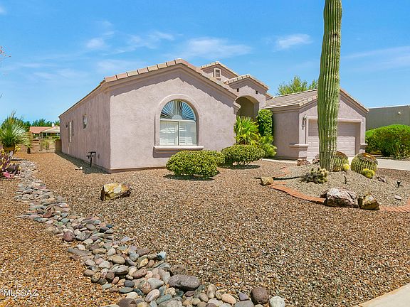 5th image of 3462 S Abrego Dr