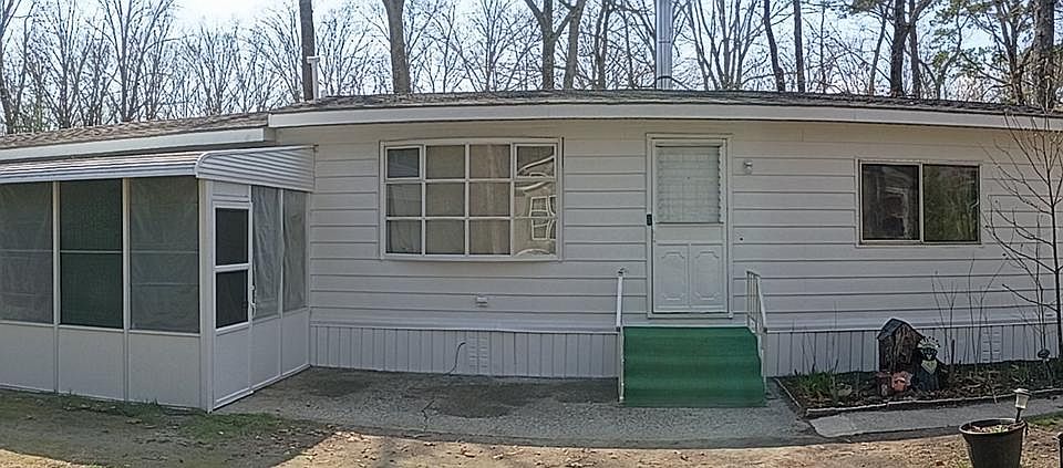 1st image of 23C Oakview Dr