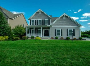 863 Main St, Clifton Park, NY 12065