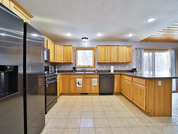 3rd image of 27477 Ode Cir