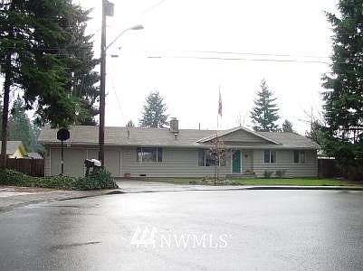 1st image of 10411 NE 143rd Street