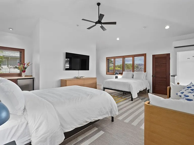 5939 Kalanianaole Hwy — Photo 42