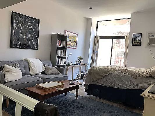4th image of 85 E 10th St APT 4C