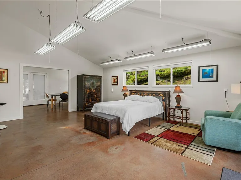 18505 Haleakala Hwy — Photo 34