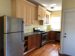 39 Carrington Ave #3, Providence, RI 02906