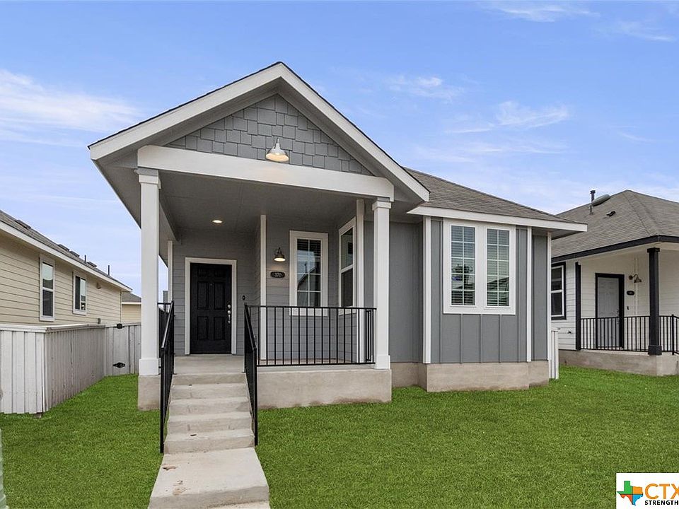 1st image of 370 Hortus Dr