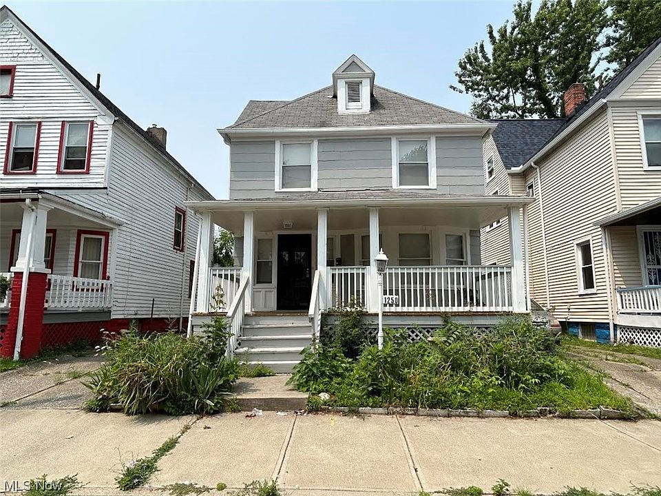 1st image of 1250 E 82nd St