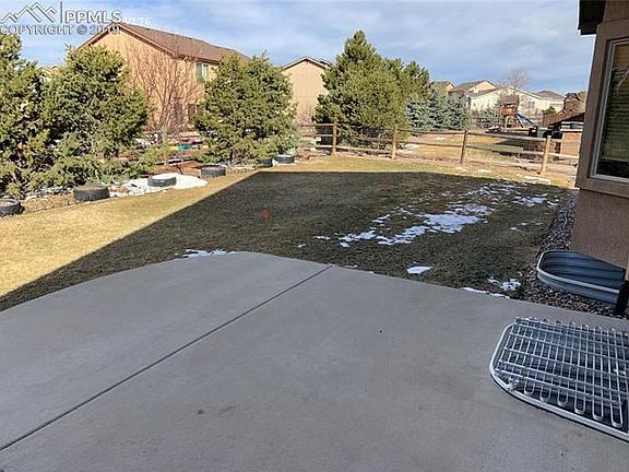 4th image of 12604 Angelina Dr