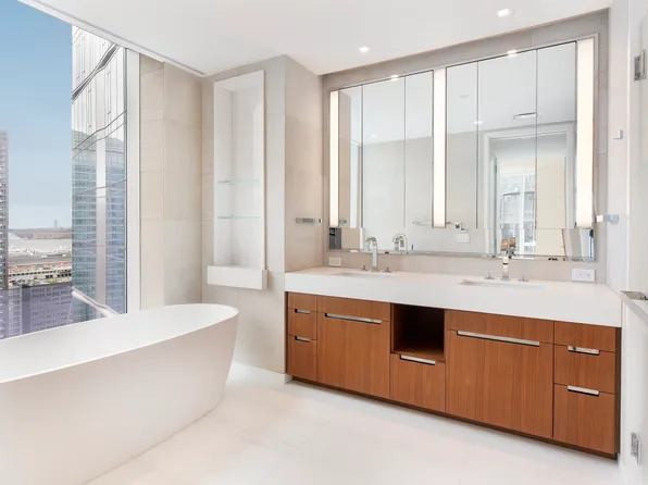 1 West End Avenue image 4 of 5