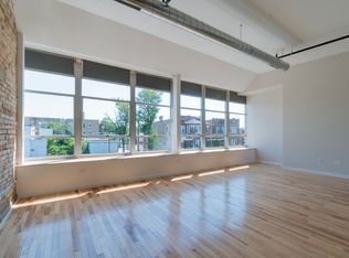 2202 S Lombard Ave #206, Berwyn, IL 60402
