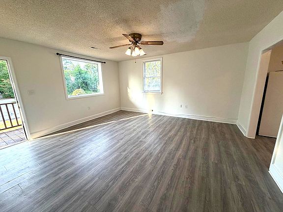 4th image of 3225 Wilton Rd