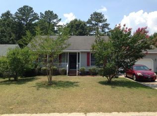1300 Skyline Dr, Fayetteville, NC 28314
