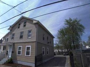 23 Chambers St, Providence, RI 02907