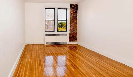 Rented by City Prime Commercial Realty 