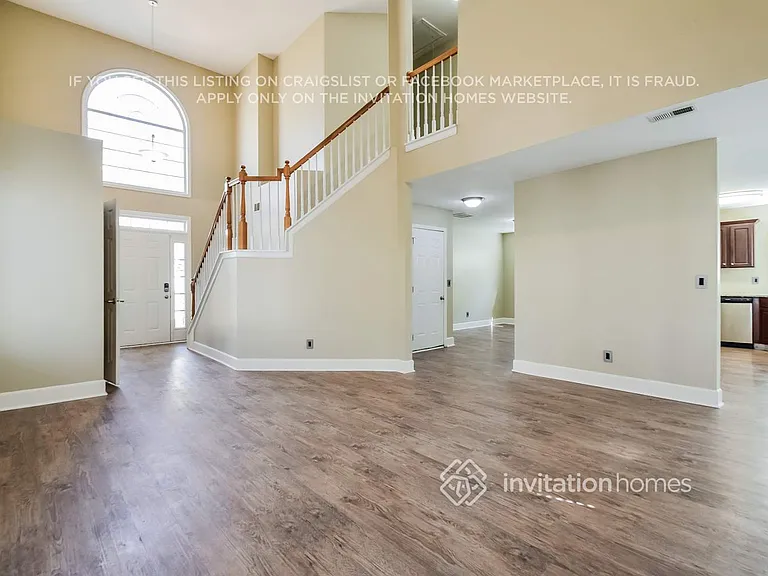 169 Stoneforest Dr — Photo 5