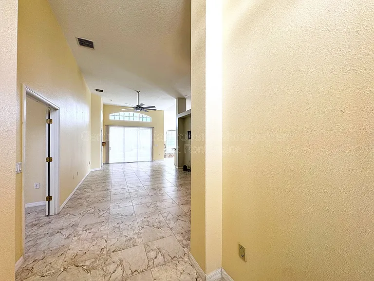 140 Moss Ln — Photo 5
