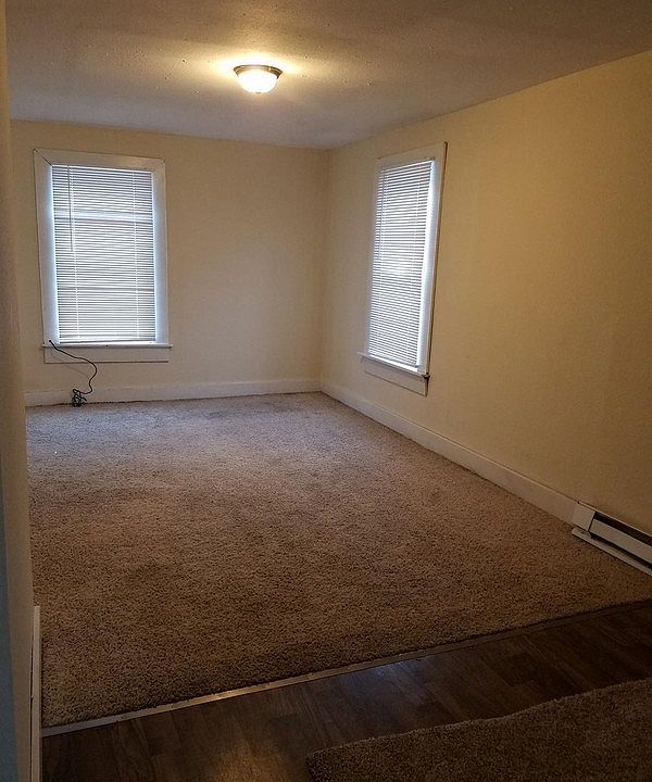 1st image of 807 S Oakwood Ave