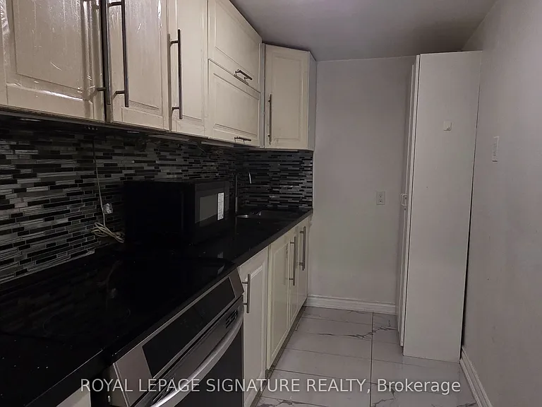 3692 Ellengale Dr #1 — Photo 5