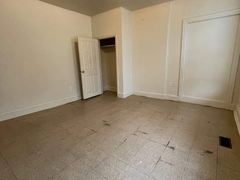 4833 Germantown Ave #1R — Photo 8
