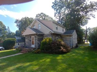 64 Chestnut St #0, Cresskill, NJ 07626