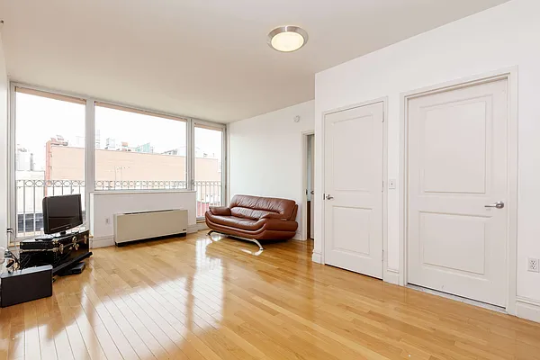 Rented by Town Residential | media 11