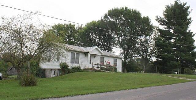 2nd image of 1205 Township Road 208
