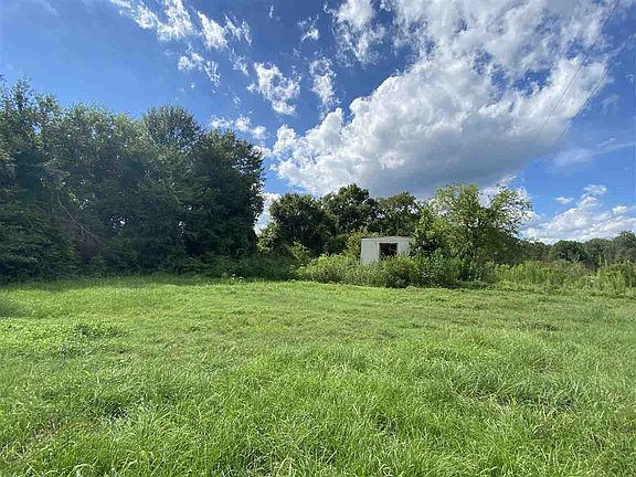 2nd image of 3957 County Road 1109 #D