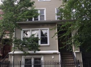 1230 W Wellington Ave APT 1, Chicago, IL 60657