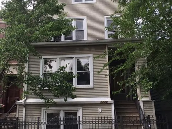 1230 W Wellington Ave APT 1, Chicago, IL 60657