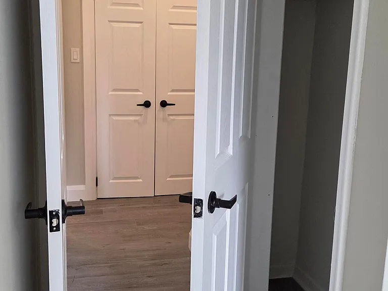 793 Broadview Ave #1 — Photo 30