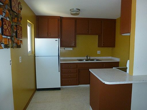 3rd image of 120 Avian Dr APT C