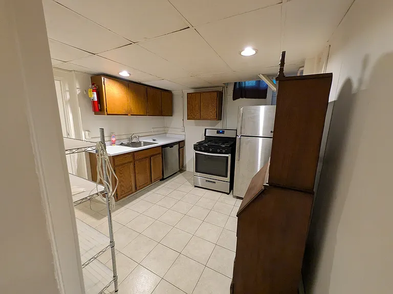 833 N Ogden St #1 — Photo 6