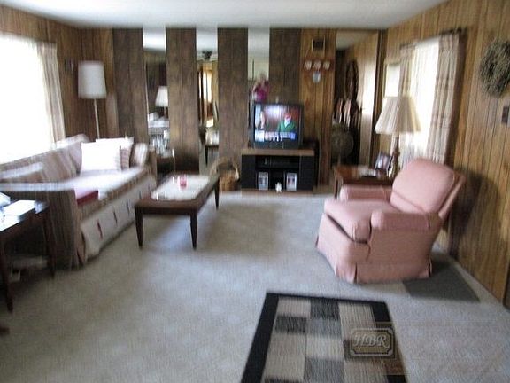 2nd image of 7101 W Business Highway 83