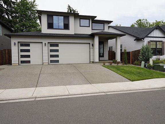 2nd image of 9704 NE 112th Cir