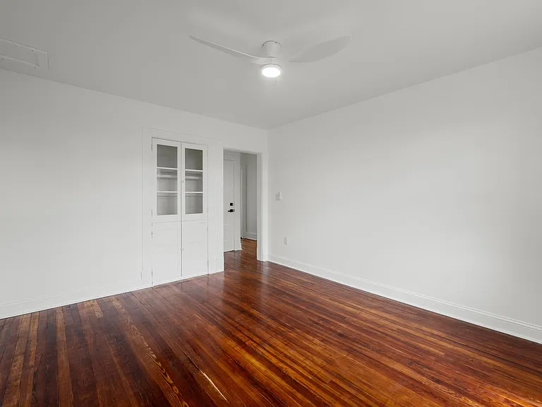 422 W Clifford St #4 — Photo 11