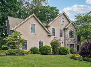 6127 Palomino Dr, Allentown, PA 18106